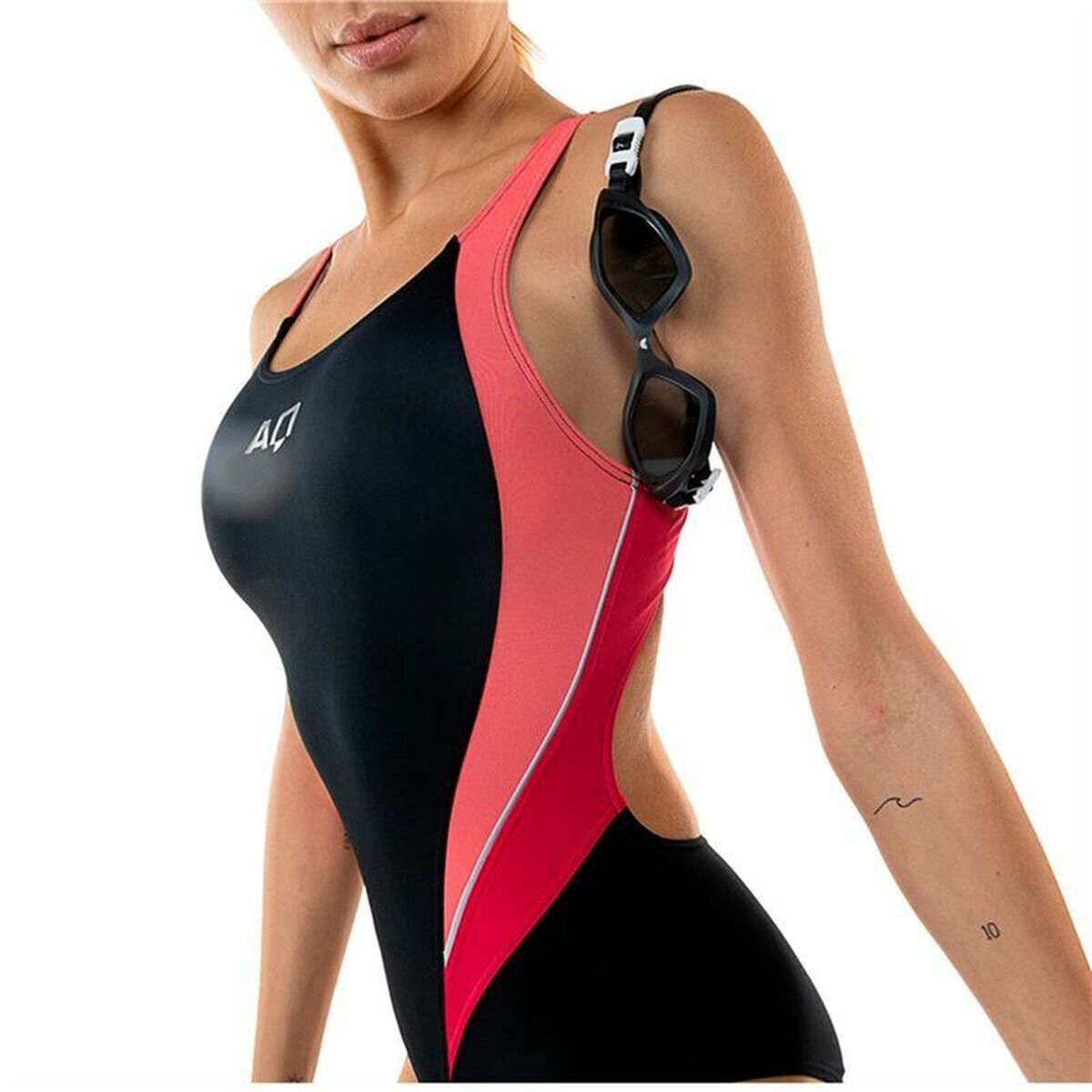 V4HAB3DD3FF424103DEFFDD6499BB0BE462R6991260P3