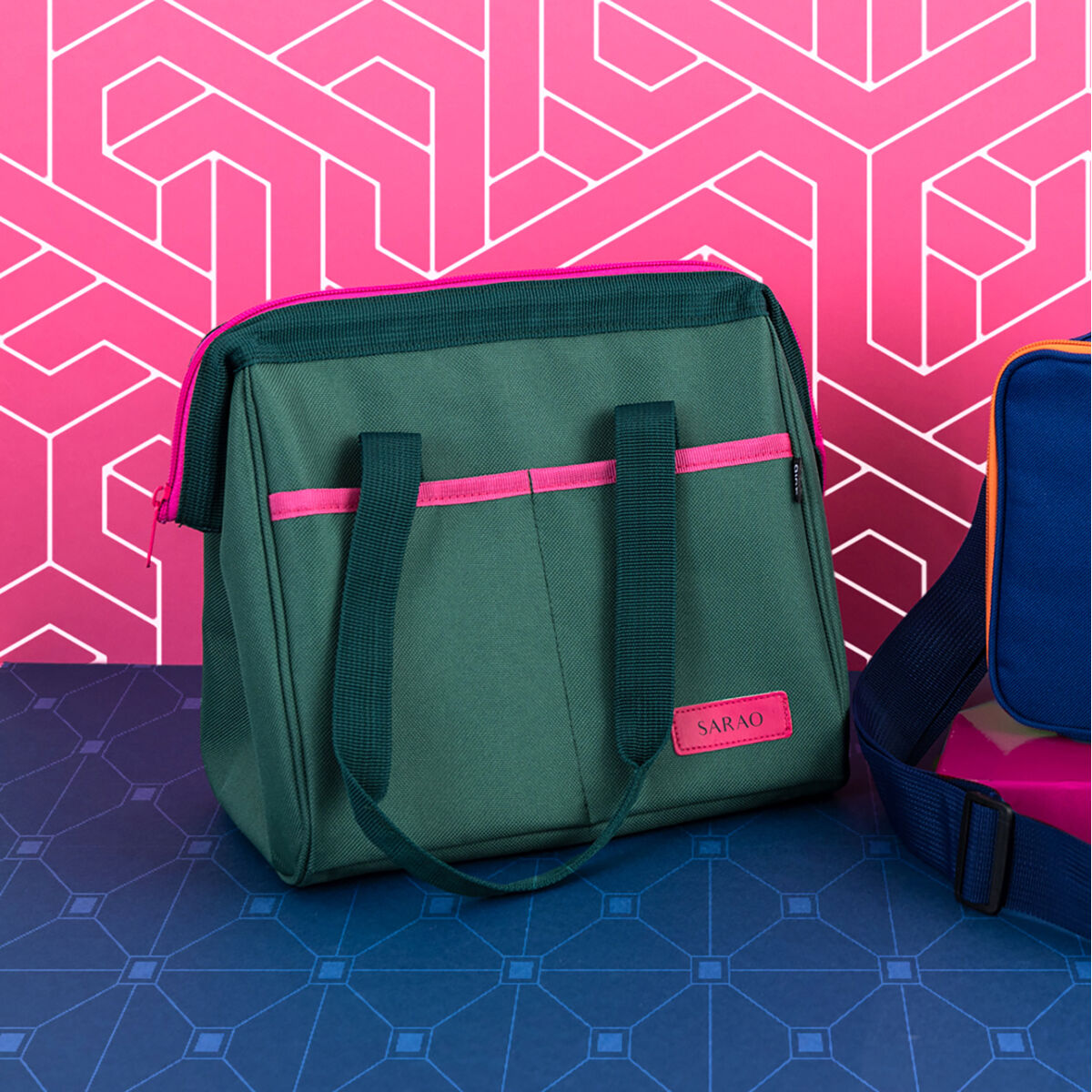 V5H4986449A0B4A24E3DBE3C8CBBB64BAB6R5315163P3