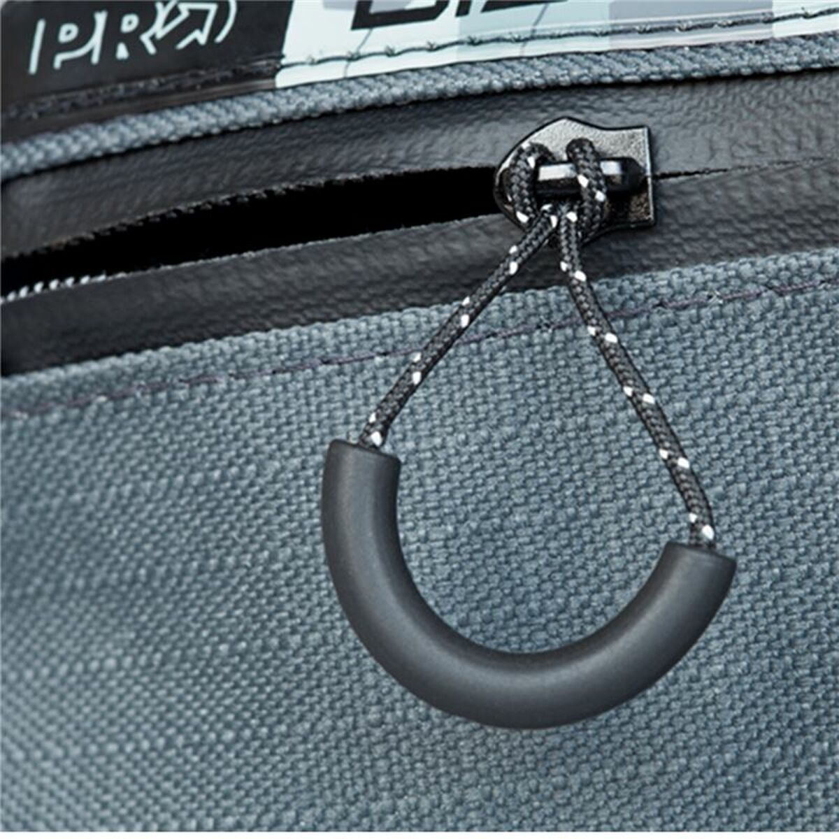 V3HBC89BAD862F27AFEF3F1A4CC335E10F3R7153656P4