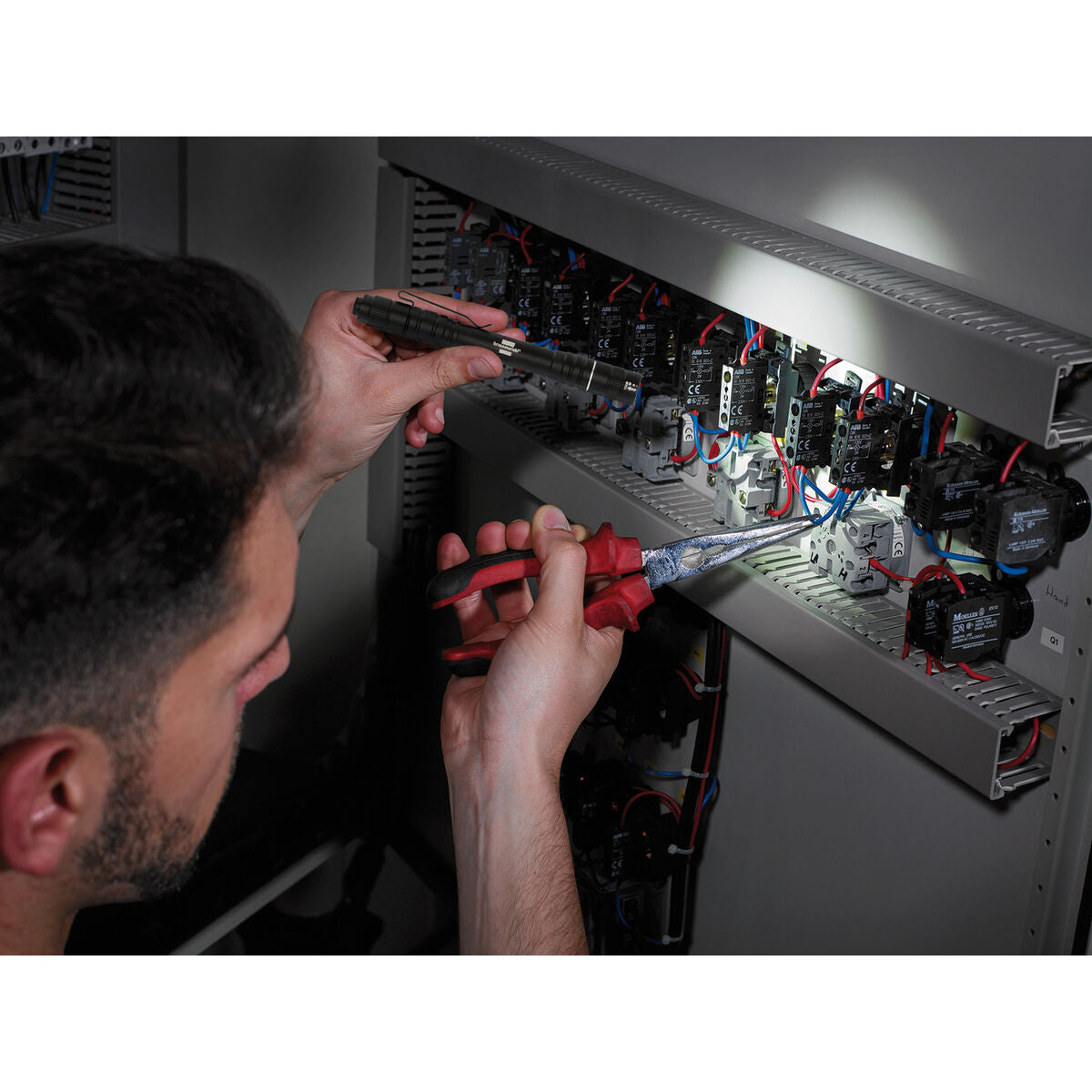 V4H9D18D2E47079F9065A6FAD1F20BF846ER6626176P9