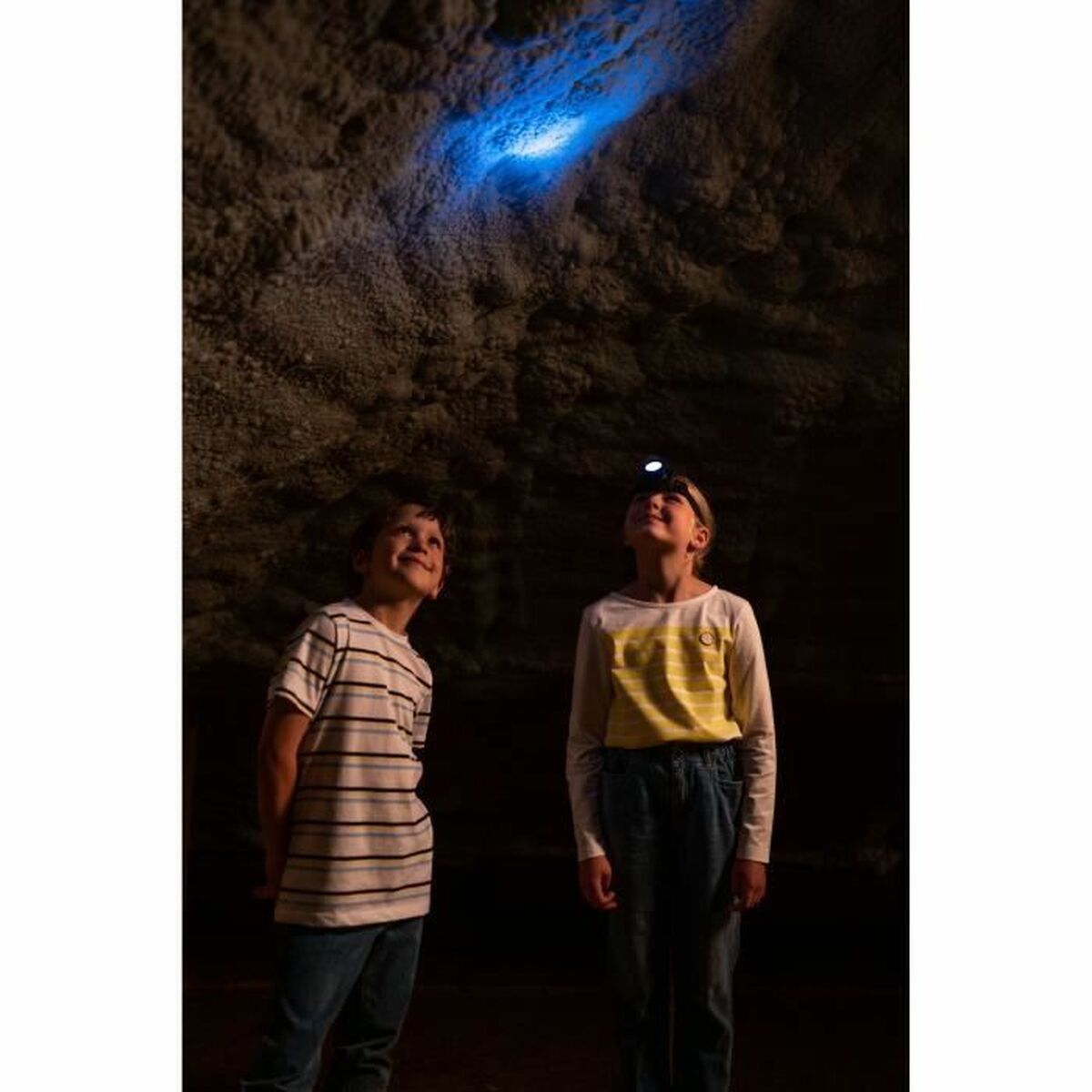 V4HE525563516EF037C90EA63FE11D600C9R5779189P6