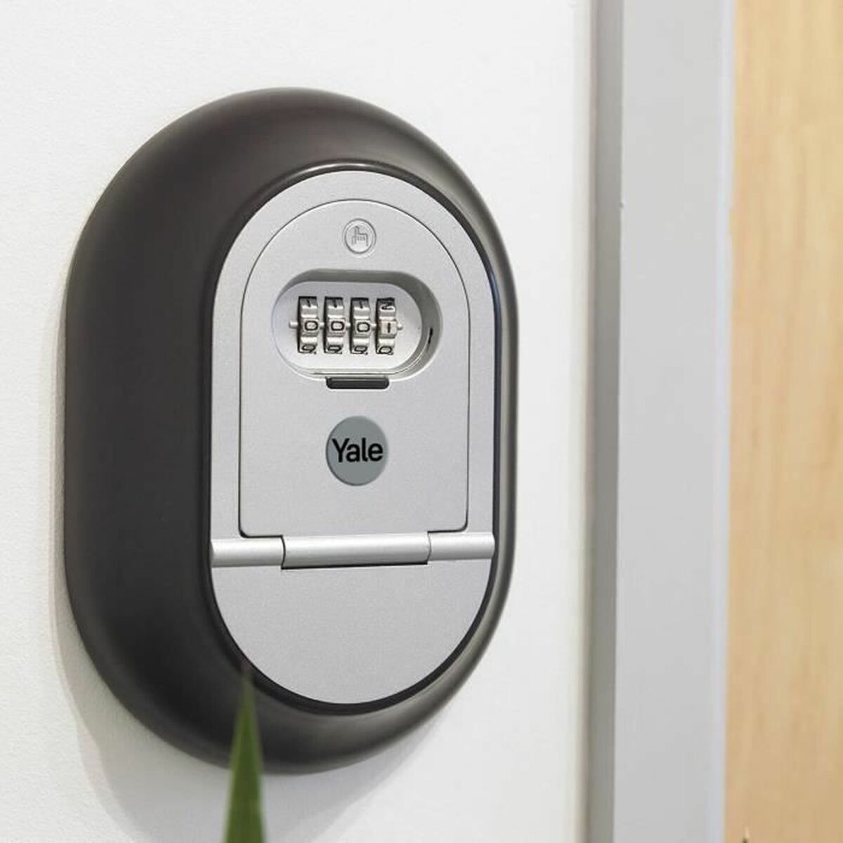 V4HE5650FFE7895230F4A7A8964819973F3R5094101P2