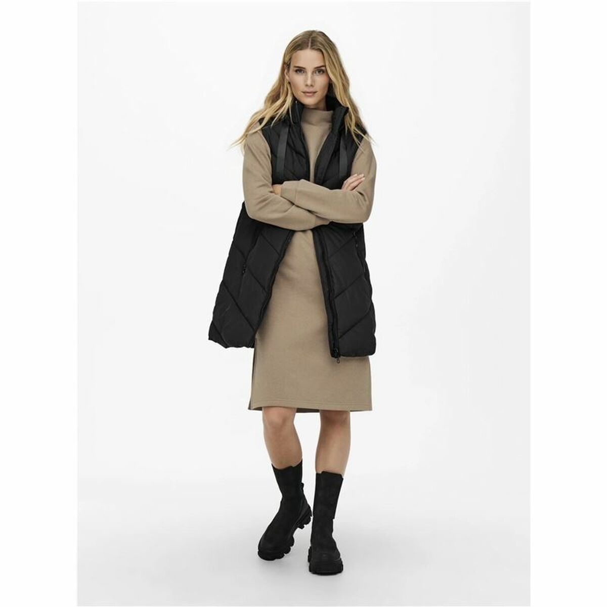 V4HE4C639CCAC1D3F8E15991DC8A356E74ER5495048P5