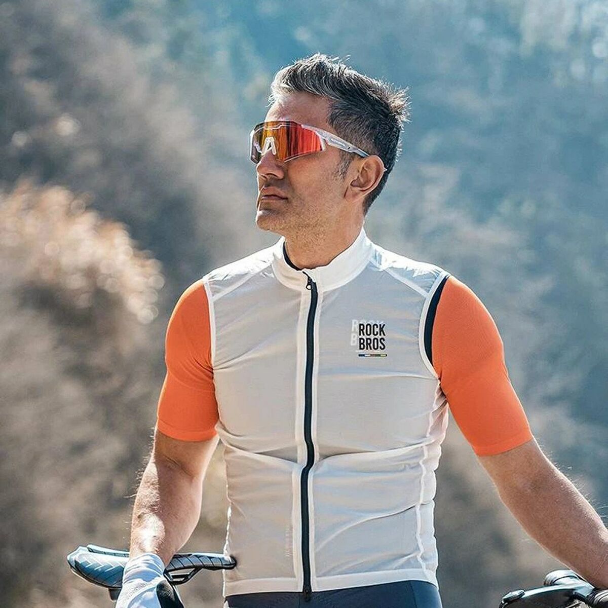 V4H15594684797576BD4AD5F5D149C55C4CR6468228P5