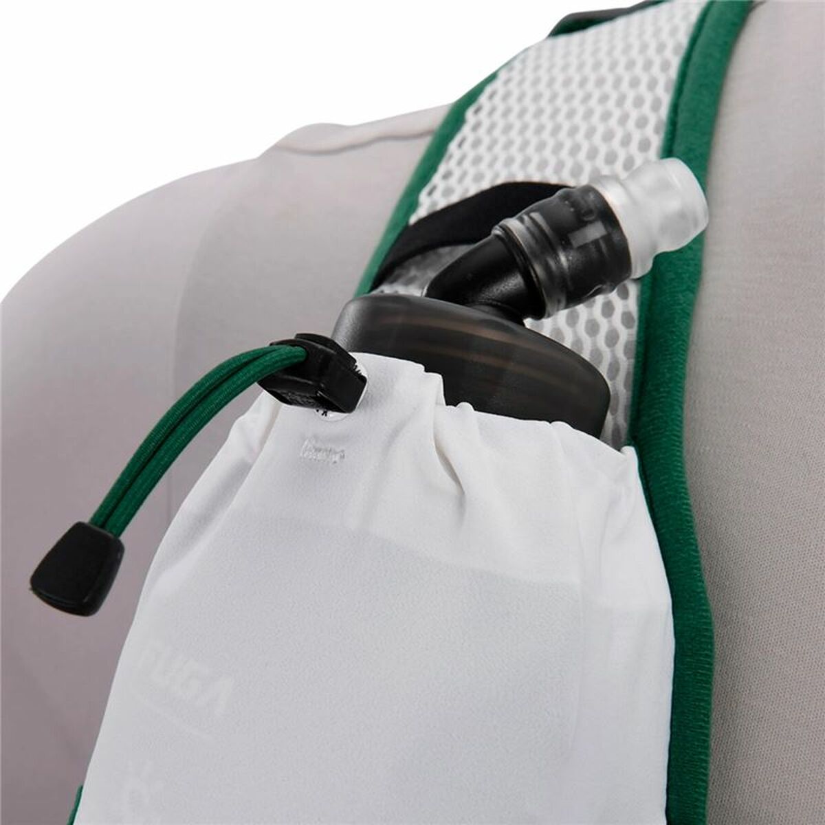 V5HA0850D4EE1360B4EAA7DE3D26C6EC029R6962550P4