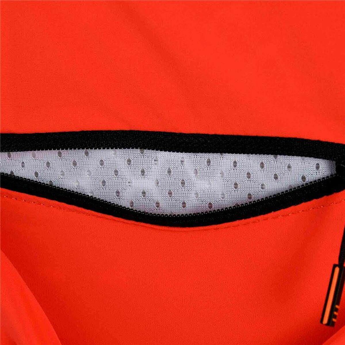 V2HC2BCC3814712207578BF6F5DEEE9FE34R7245695P3