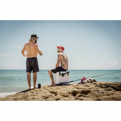 V4H0A7AD86C6C7F8F941307A8199DAC9290R6657931P6