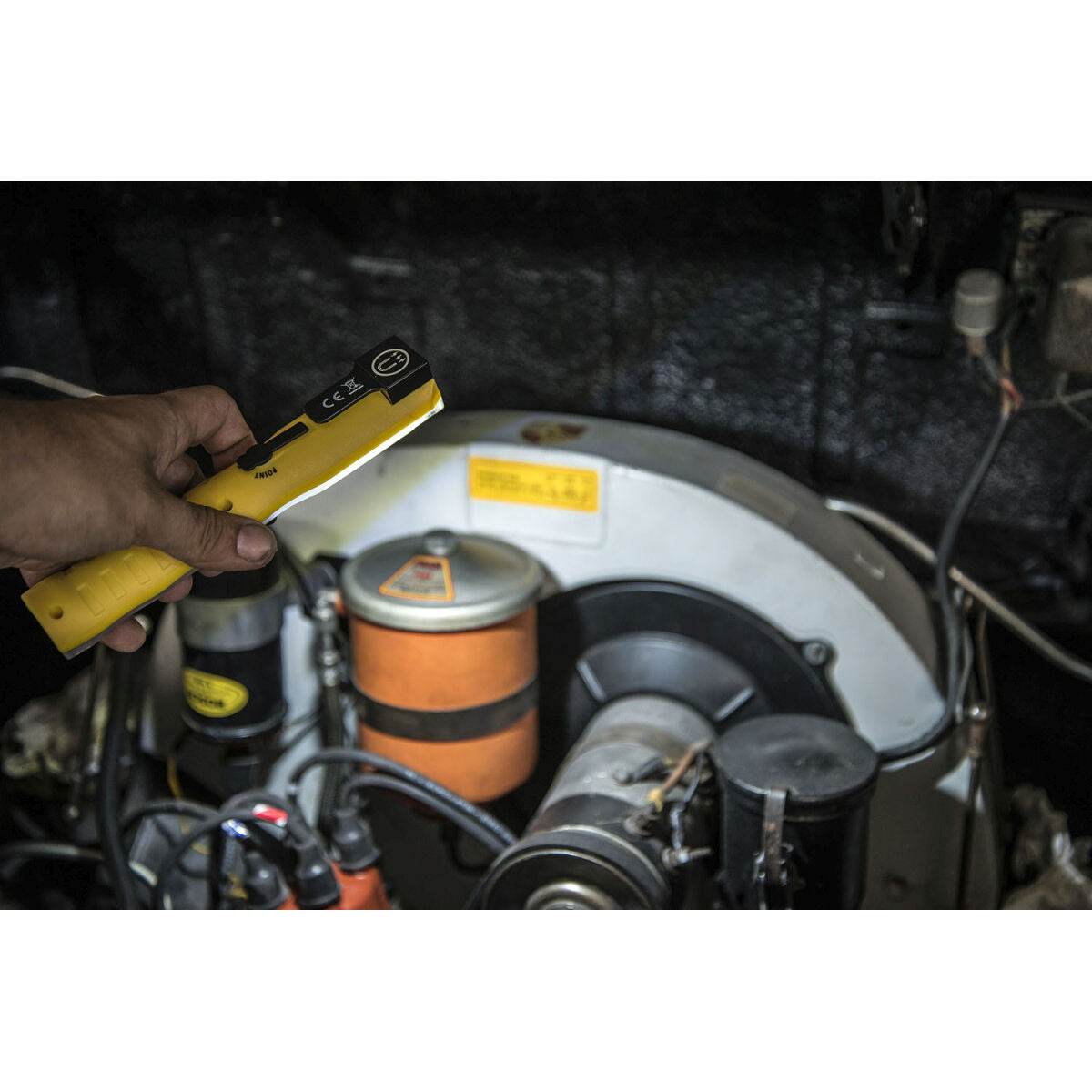 V3HCE633CA00915F737361F8357F6860B4FR7061682P4