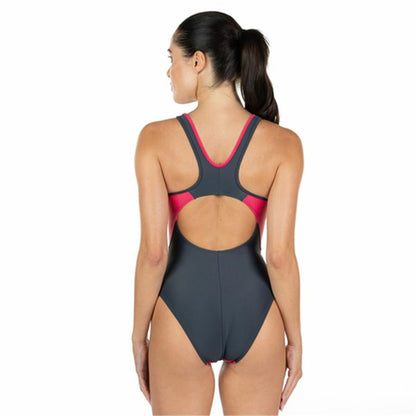 V4H04E4AAD5D9731F0E5C9C58E0C1BC1D5FR6070581P2