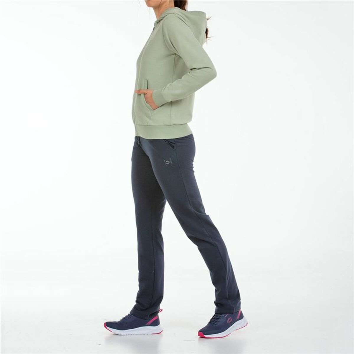 V5H8BF8C8B569D8503E20ED962B88E4895CR5469687P3