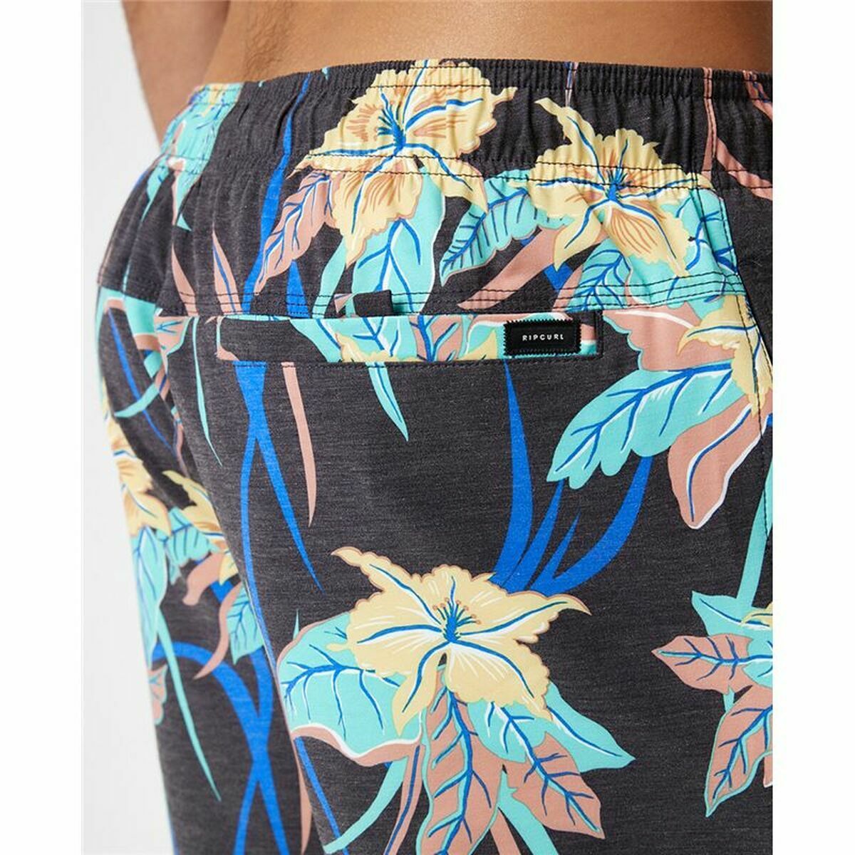 V8H2712A4B3381BFF9E894FC4415FAB2E8CR4743829P5